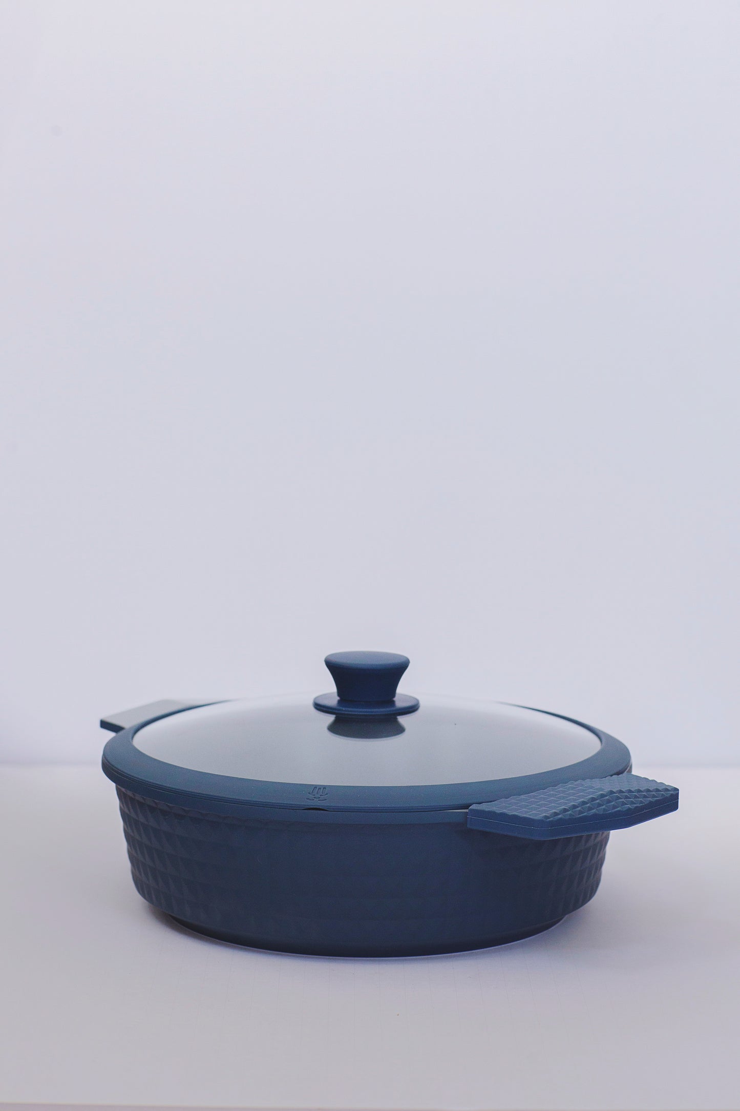 Blue Diamond Cast Aluminum Low Pot