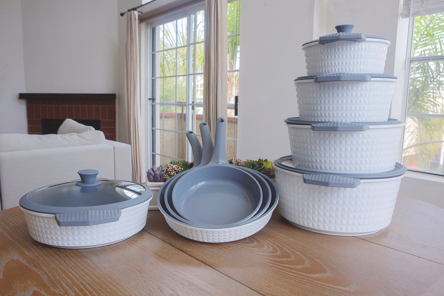 White Diamond Cast Aluminum Low Pot